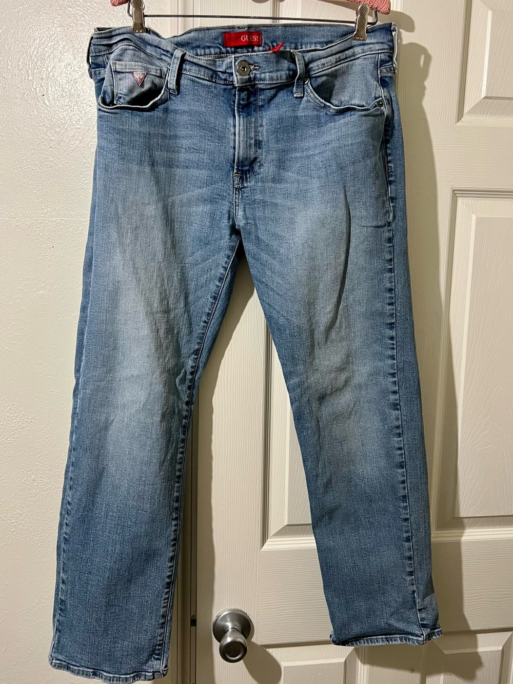 GUESS Men’s Light Blue Straight Jeans with Subtle Fading